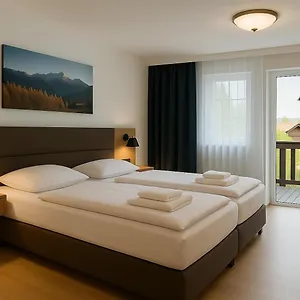 Hotel A8 Im Darchinger Hof - Zwischen Holzkirchen Und - Zwischen Muenchen Salzburg Und Innsbruck - Kurz Vor Dem Irschenberg, Weyarn